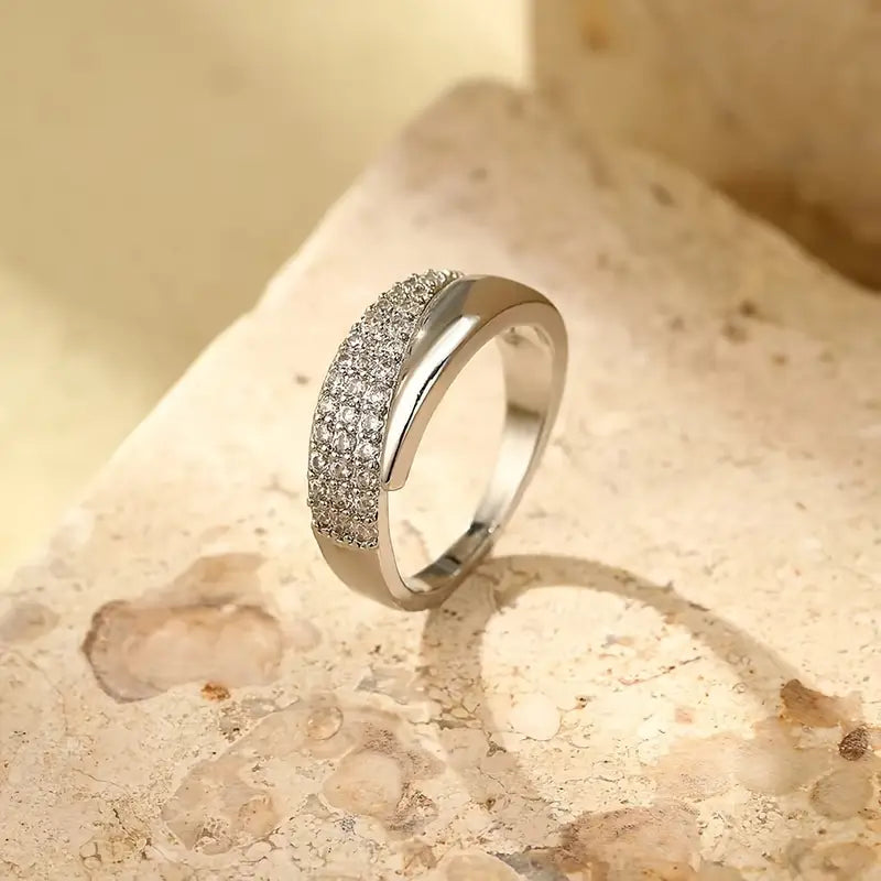 Adélaïde | Bague Élégance Étincelante